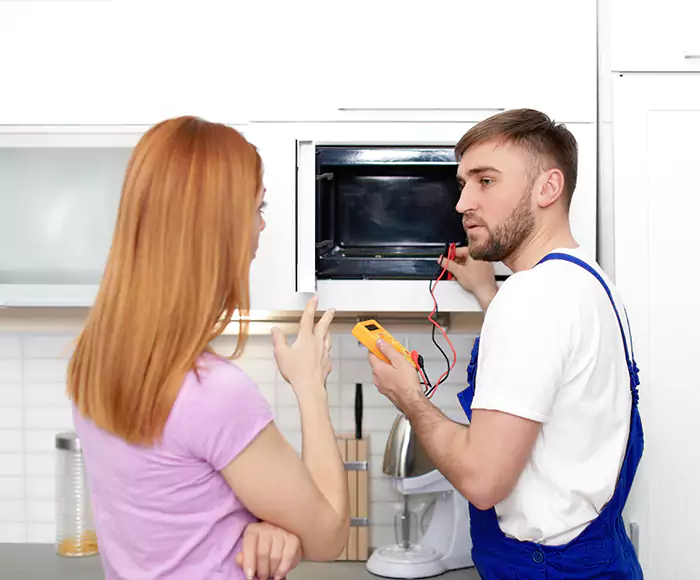 Skilled Microwave Service: Your Certified Microwave Purchase and Installation in Danbury, CT