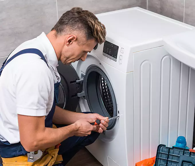 Why Danbury Laundry Operators Pick Appliance Repair Danbury for Every Dryer Failure?