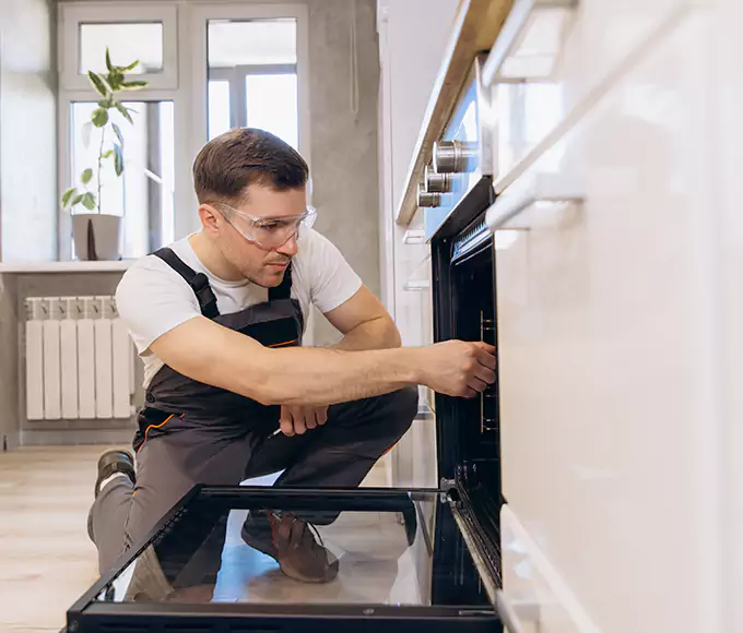 Why Danbury Bakers Rely on Appliance Repair Danbury for Every Electric Oven Fix?